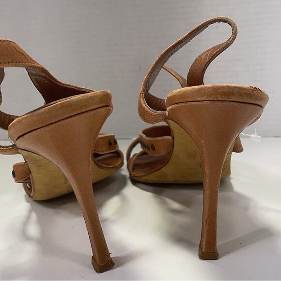 Manolo Blahnik Brown Leather Sandals with Studded Straps Size EU 40 - Picture 6 of 7